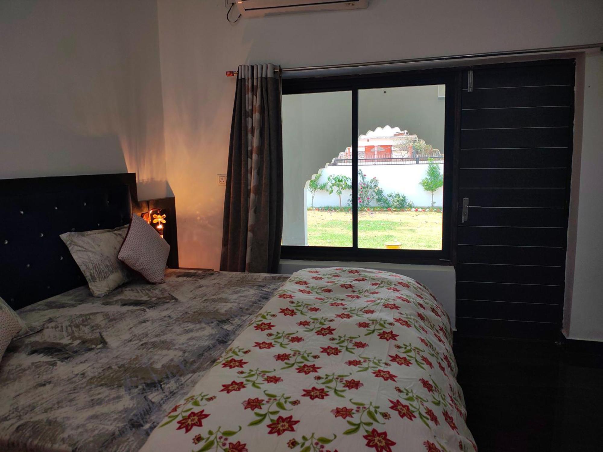 Prem Home Stay Khajurāho エクステリア 写真