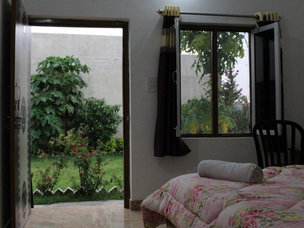 Prem Home Stay Khajurāho エクステリア 写真